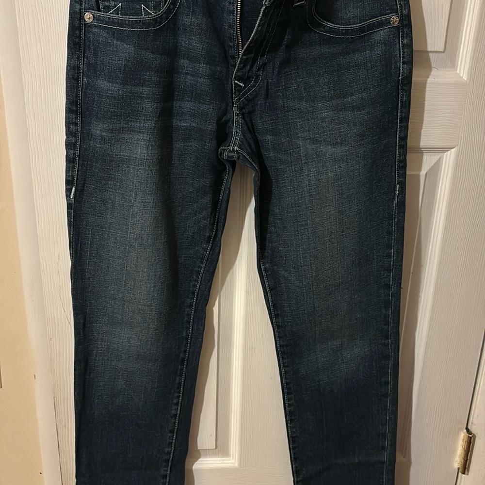 TRUE RELIGION JEANS